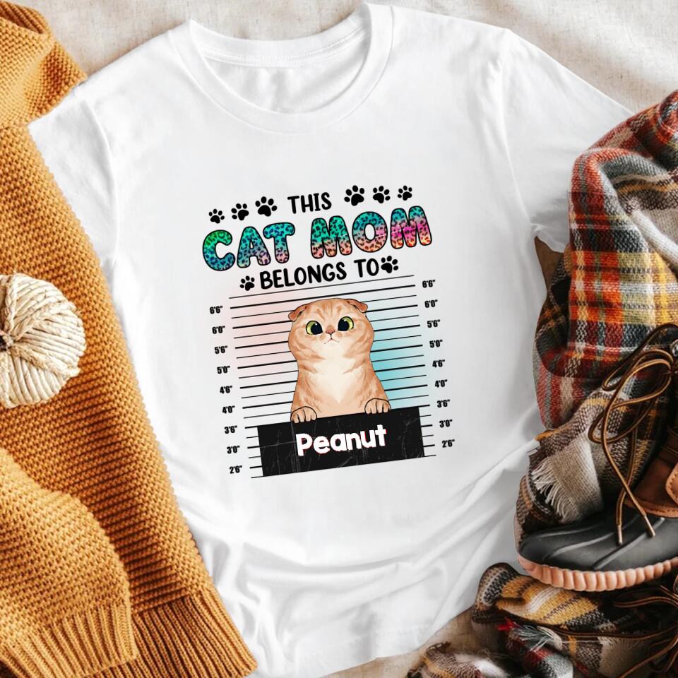 Personalized This Cat Mom Belongs To Cat XR0803005YS T-Shirt