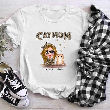 Personalized Leopard Cat Mom XR1003005XY T-Shirt