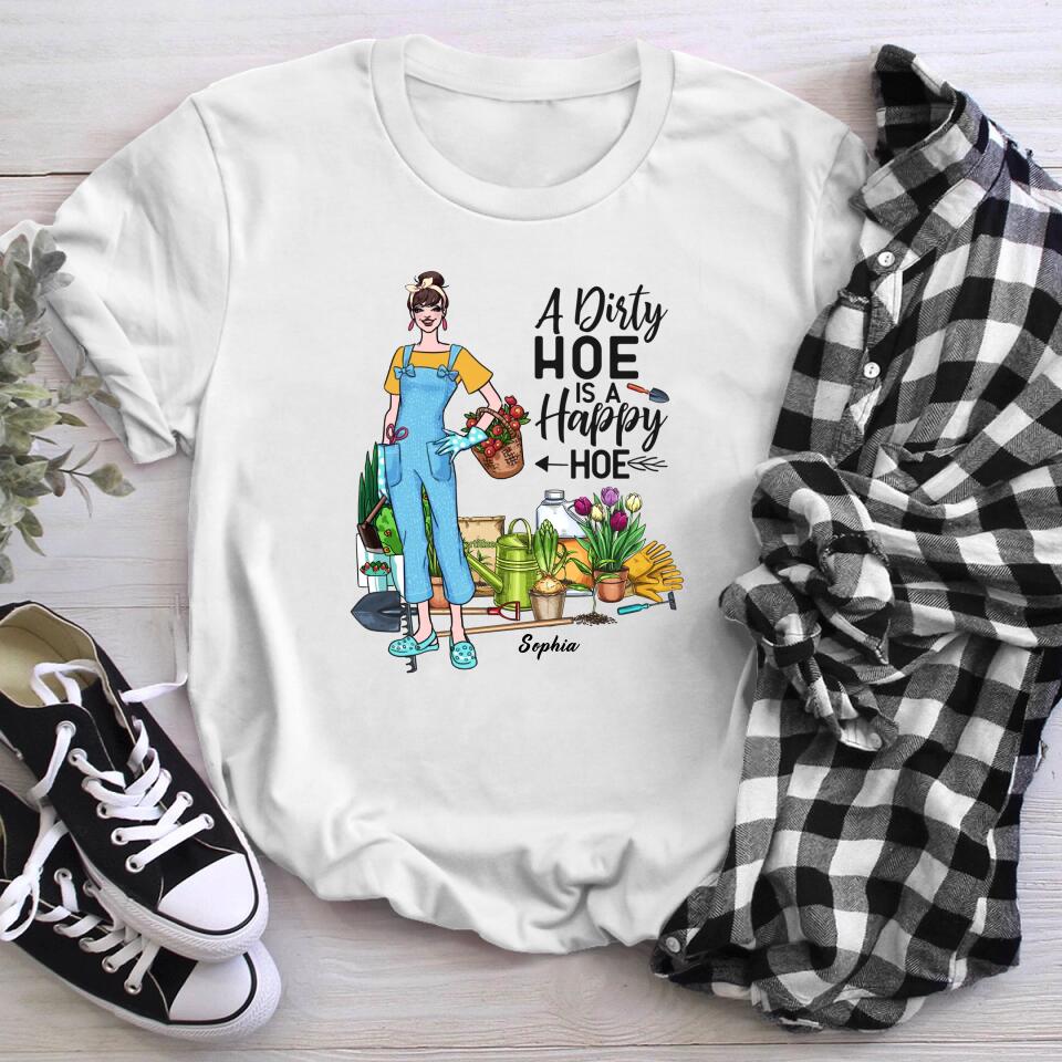 Personalized A Dirty Hoe Is A Happy Hoe NI0404003YR T-Shirt