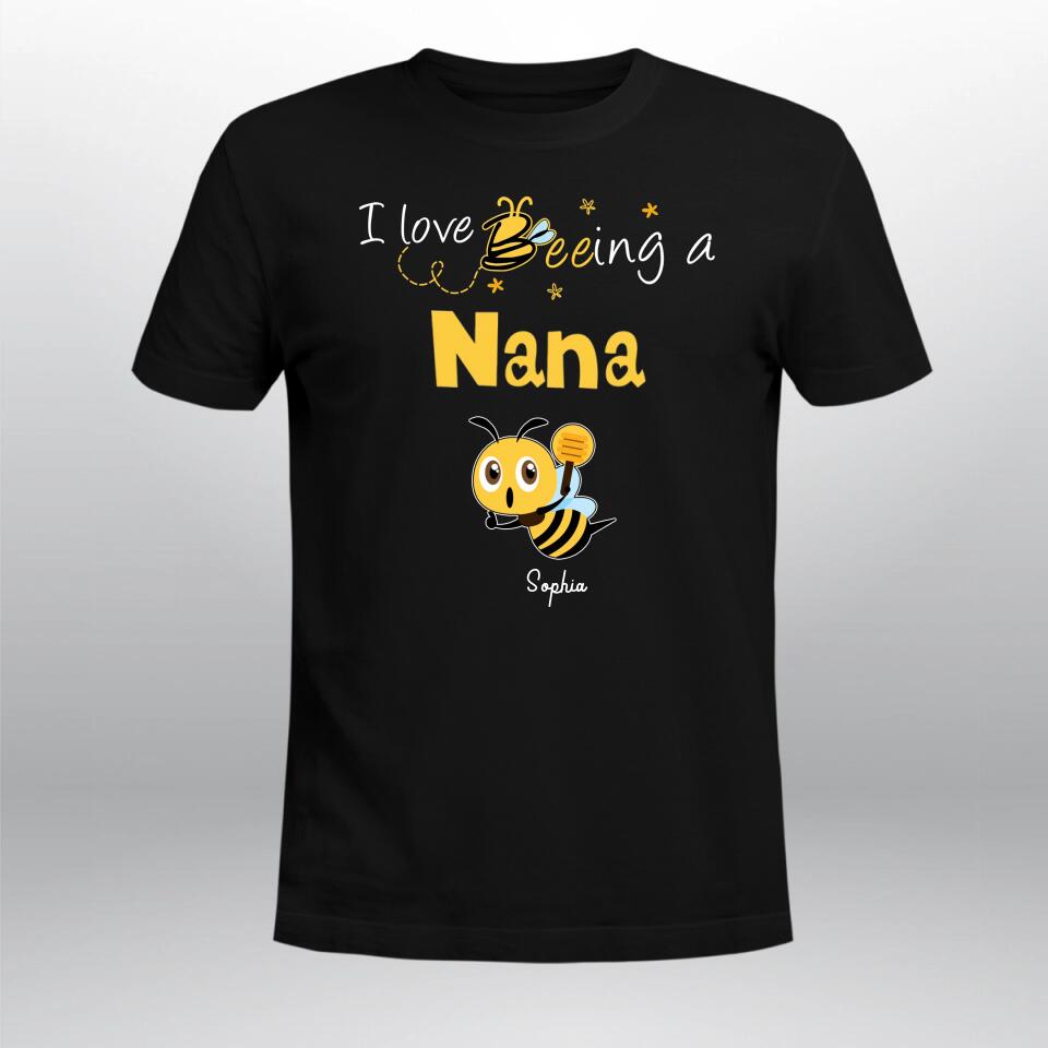 Personalized I Love Being Grandma YR0604003XC T-Shirt