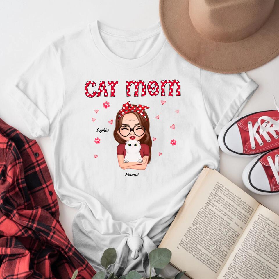 Personalized Cat Mom Pretty Girl Peeking Cat YR0704002YF T-Shirt