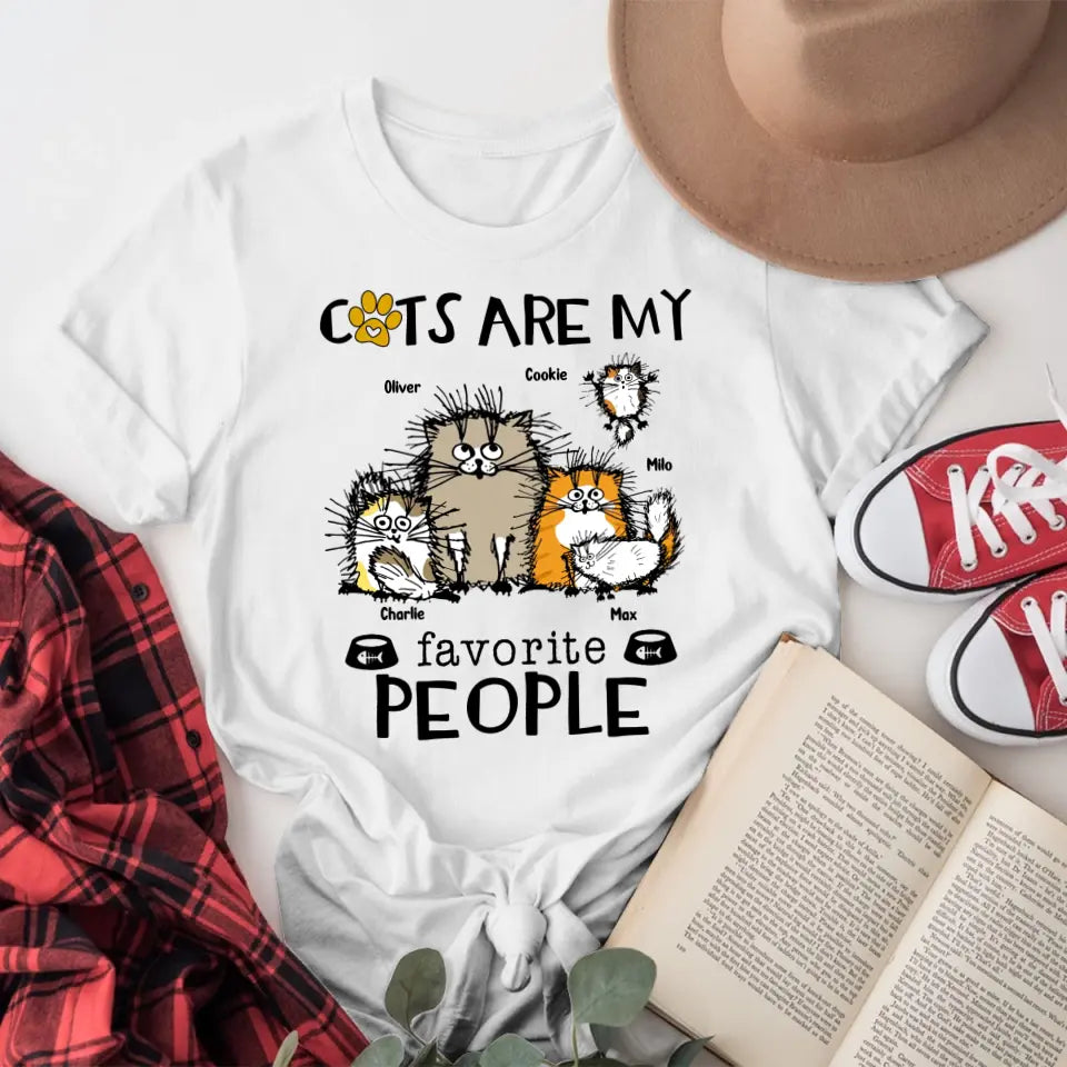 Personalized Cats Are My Favorite People XR1704003YS T-Shirt