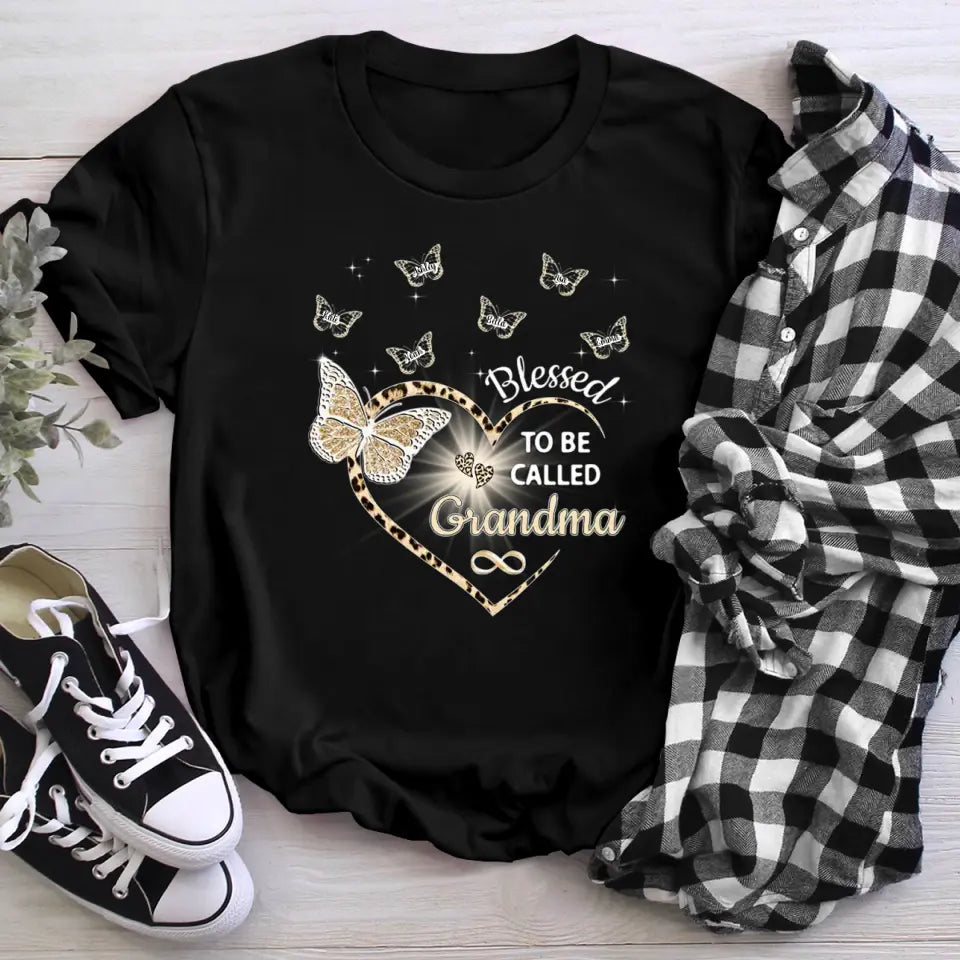 Personalized Heart Butterflies XR2004002XY T-Shirt