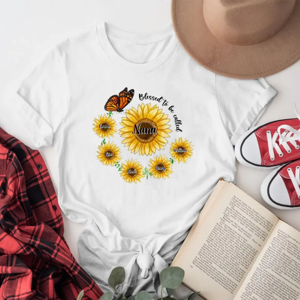 Personalized Sunflower Blessed To Be Called Grandma NI2104006XR T-Shirt