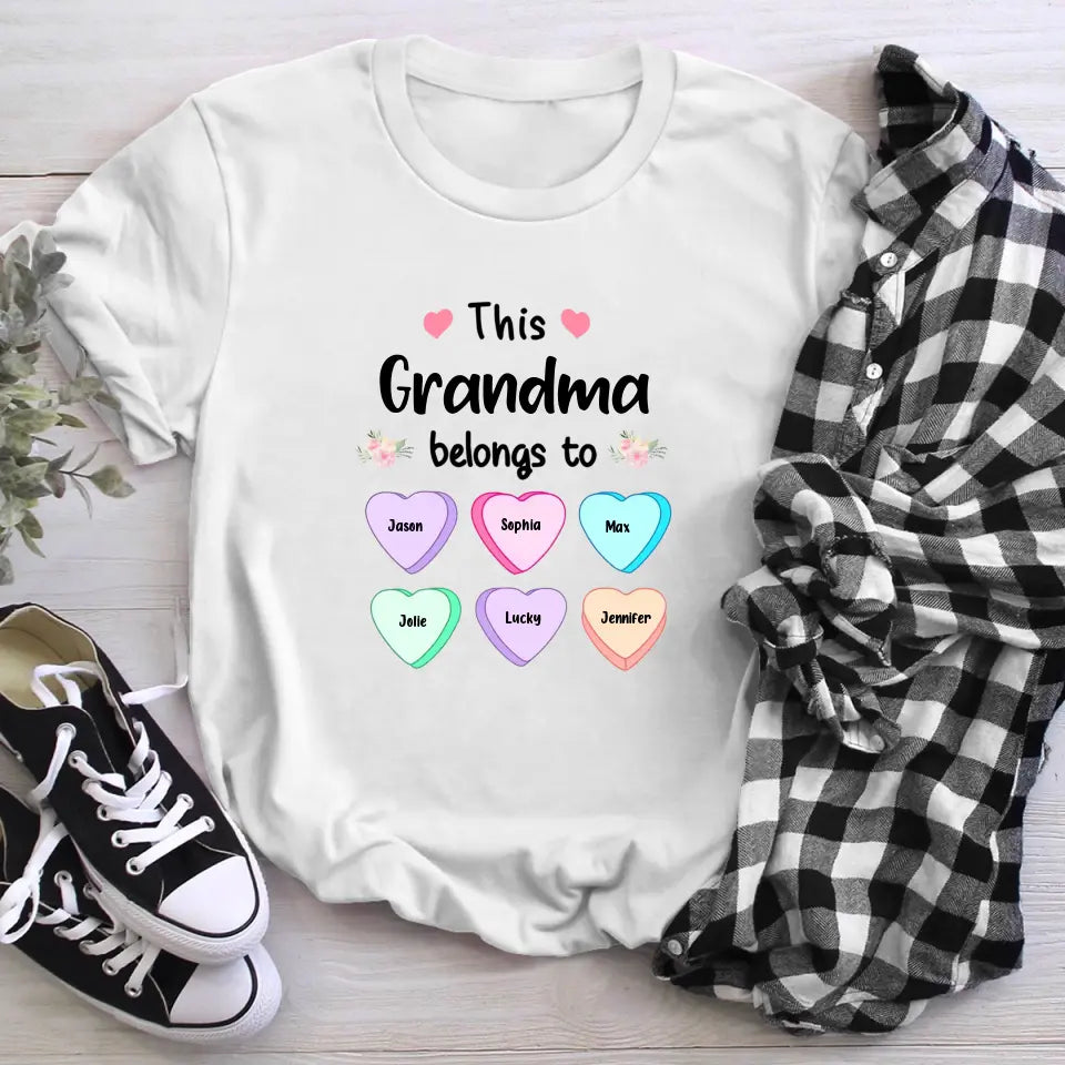 Personalized This Grandma Nana Mom Belongs To Grandkids Heart NI2404005YR T-Shirt