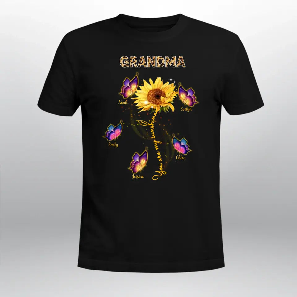 Personalized You Are My Sunshine Mom Grandma Sunflower NI2604004XR T-Shirt