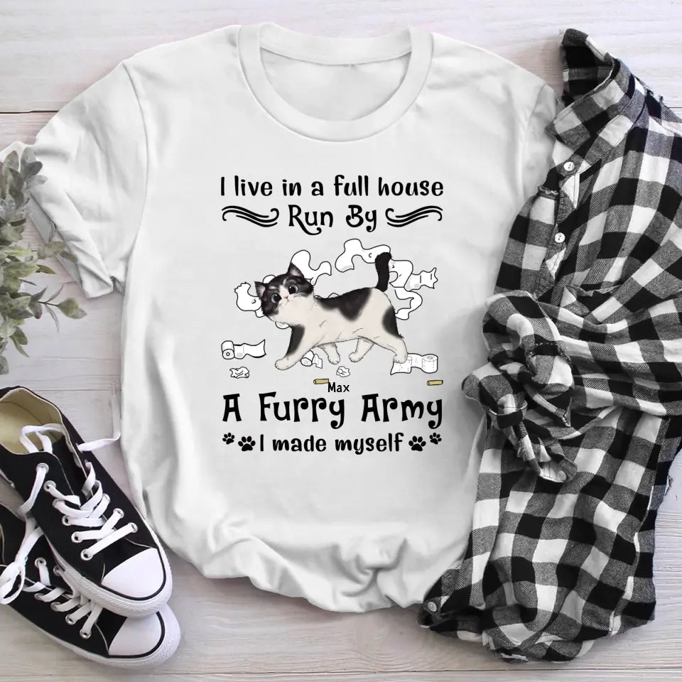 Personalized I Live In A Full House Run By A Furry Army NI2804003YR T-Shirt