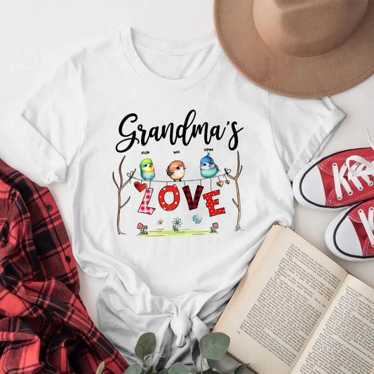 Personalized Grandma's Love NI0805007YR T-Shirt