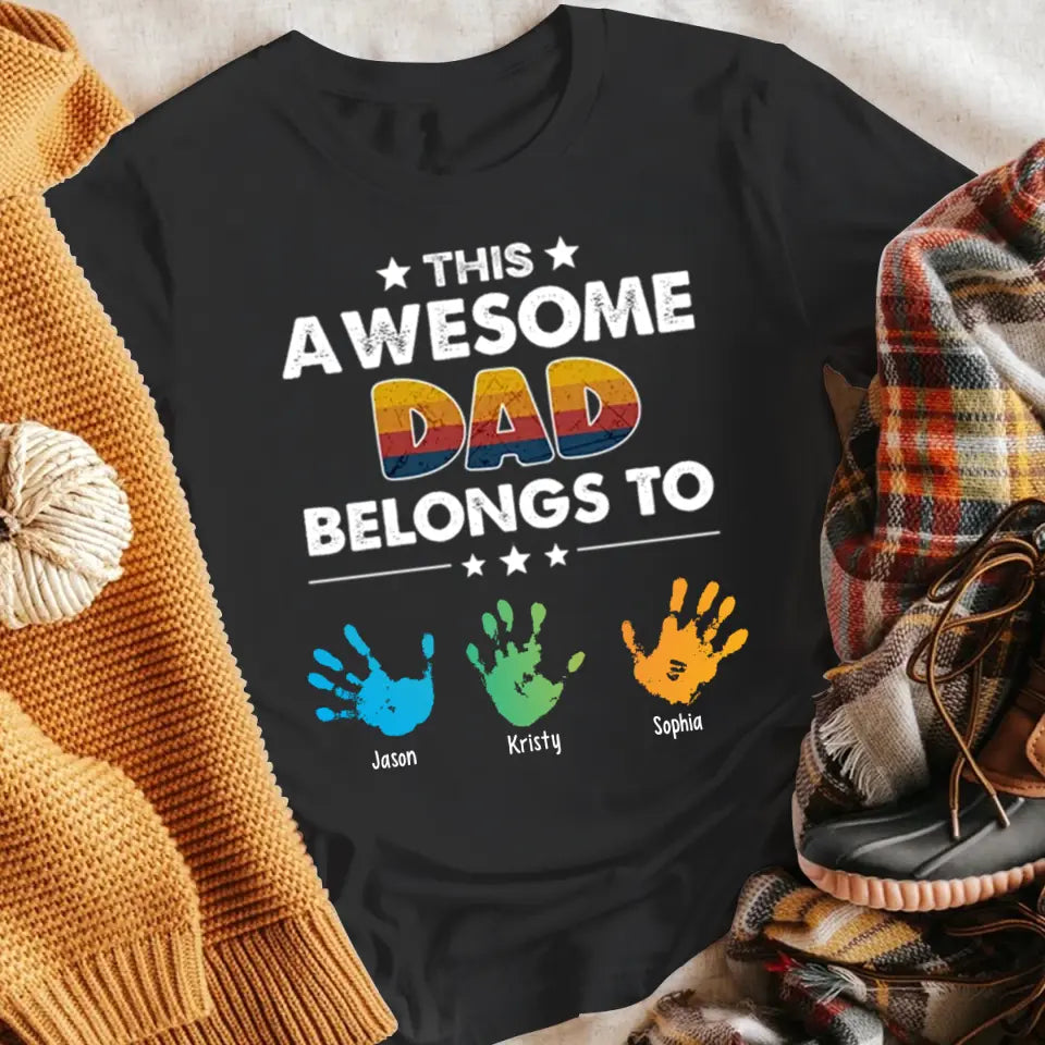 Personalized This Awesome Dad Belongs To NI1005006YR T-Shirt